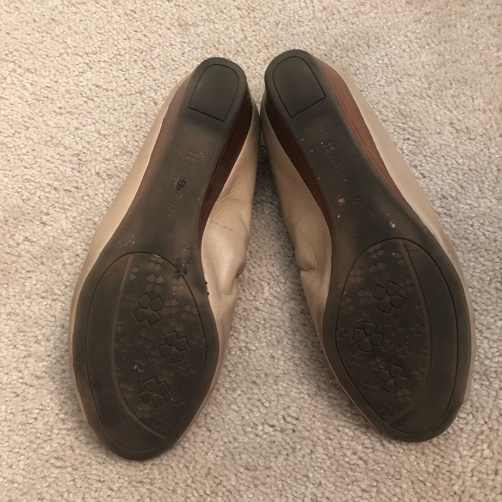 Naturalizer Wedge Flats - Picture 4 of 4